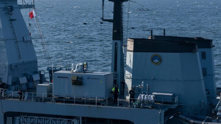 La Bundeswehr conclut sa campagne d’essai d’arme laser navale